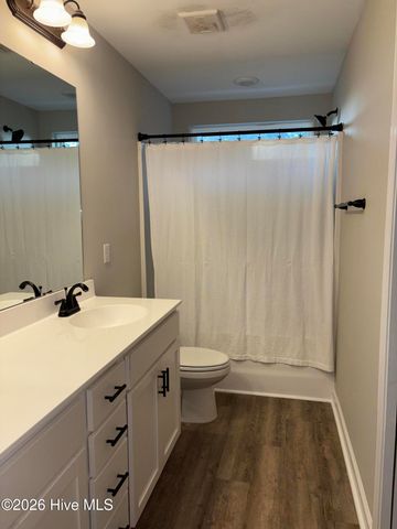 12 Catalina Circle, Swansboro, NC 28584