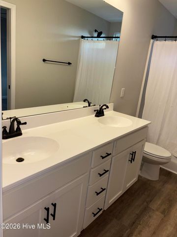 12 Catalina Circle, Swansboro, NC 28584