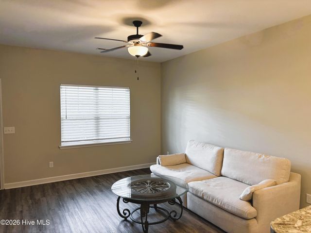 12 Catalina Circle, Swansboro, NC 28584