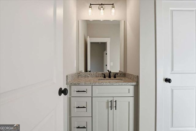 77 Maney Drive, Statham, GA 30666