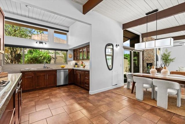 840 E Biltmore Place, Palm Springs, CA 92264
