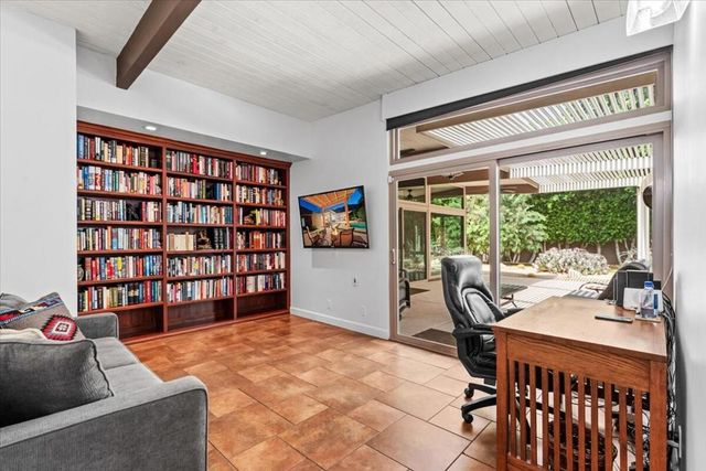 840 E Biltmore Place, Palm Springs, CA 92264