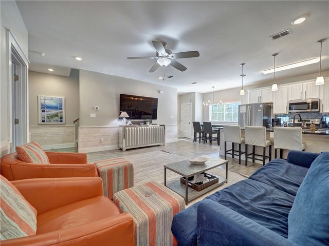 1701 S Station St 103, Port Aransas, TX 78373