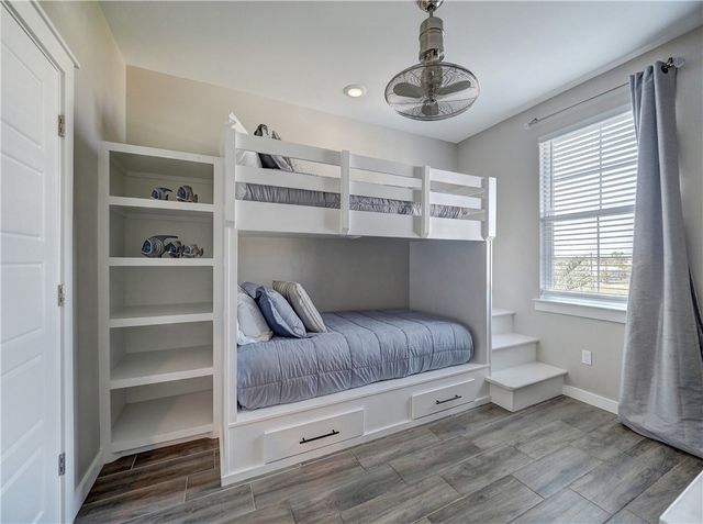 1701 S Station St 103, Port Aransas, TX 78373