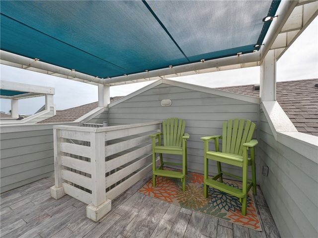 1701 S Station St 103, Port Aransas, TX 78373