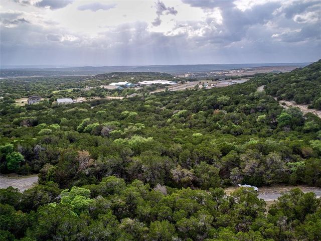 8133 Arroyo Ave, Lago Vista, TX 78645