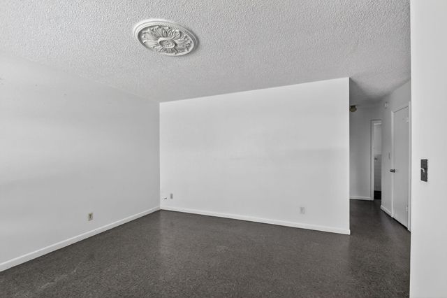 1406 Barton Road 7, Lake Worth Beach, FL 33460