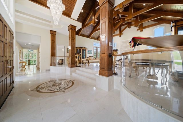 2310 NE Lakeridge Place, North Liberty, IA 52317