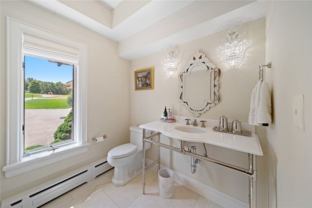 2310 NE Lakeridge Place, North Liberty, IA 52317