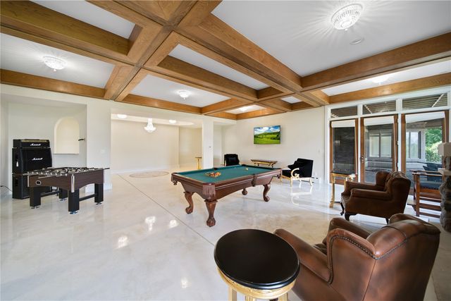 2310 NE Lakeridge Place, North Liberty, IA 52317