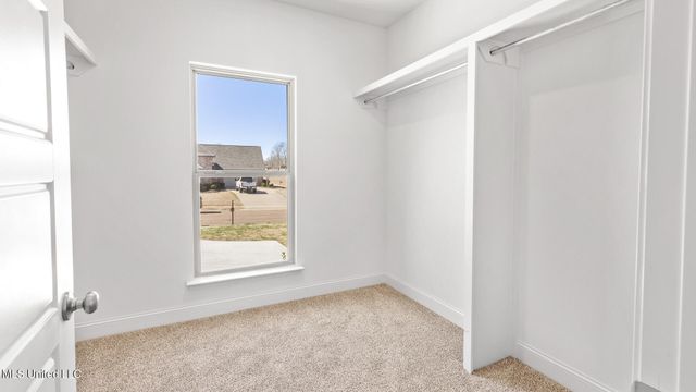327 Cornerstone Crsg, Brandon, MS 39042