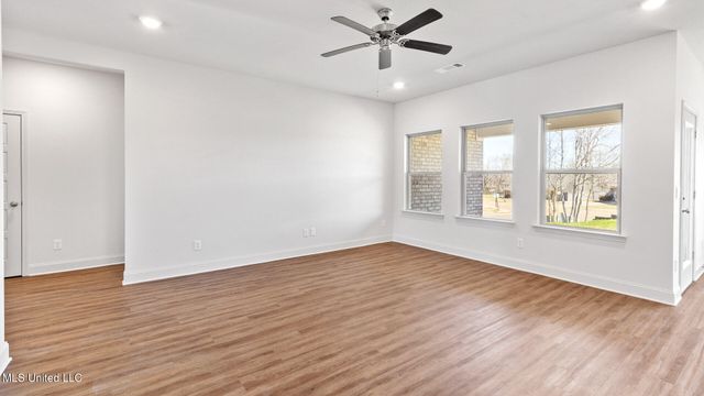 327 Cornerstone Crsg, Brandon, MS 39042