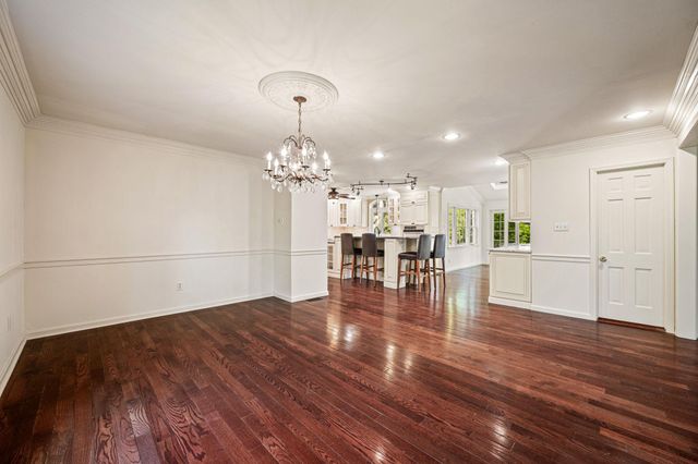 346 N WOODMONT DR, Downingtown, PA 19335