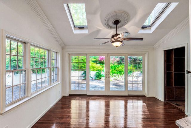 346 N WOODMONT DR, Downingtown, PA 19335