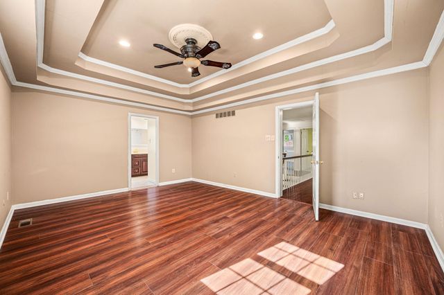 346 N WOODMONT DR, Downingtown, PA 19335