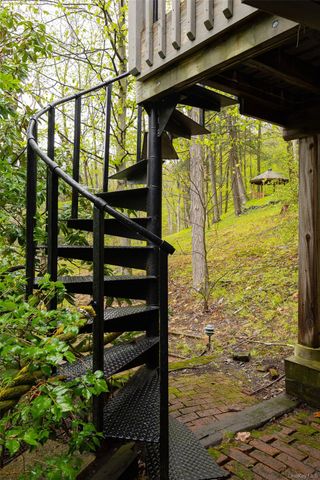 112 Old Sylvan Lake Road, Hopewell Junction, NY 12533