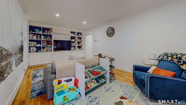 333 Vincellette Street 27, Bridgeport, CT 06606