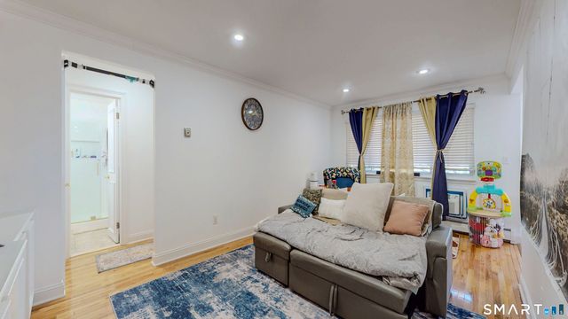 333 Vincellette Street 27, Bridgeport, CT 06606