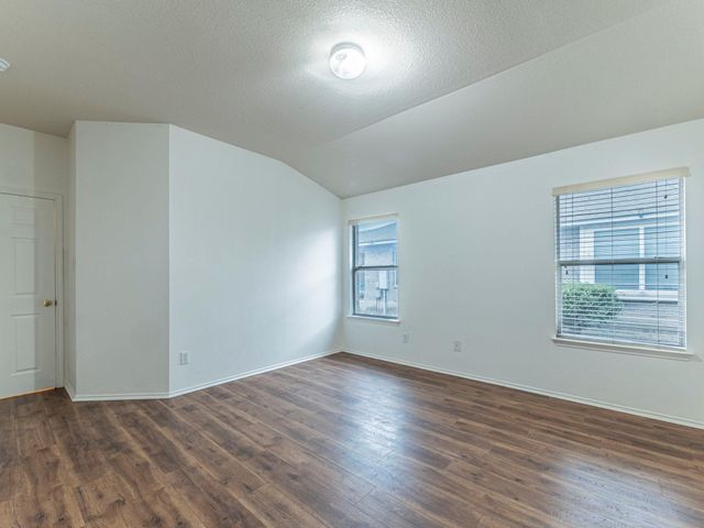 1119 Burgess DR, Leander, TX 78641