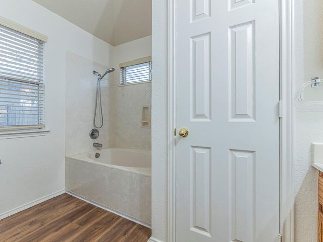 1119 Burgess DR, Leander, TX 78641