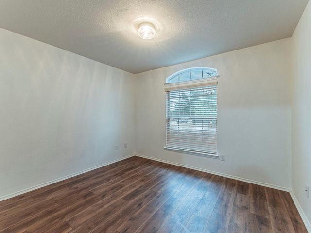 1119 Burgess DR, Leander, TX 78641