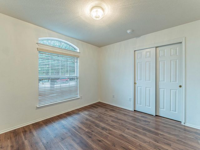 1119 Burgess DR, Leander, TX 78641