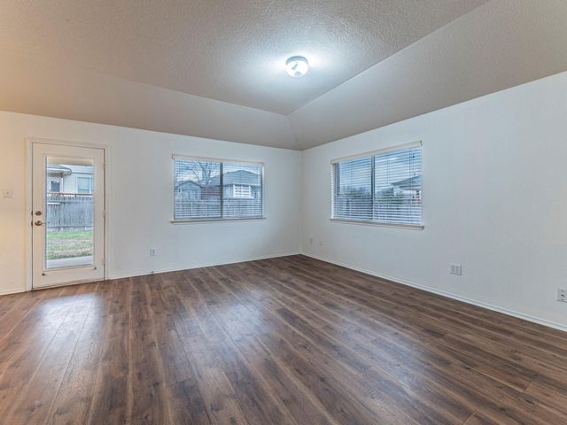 1119 Burgess DR, Leander, TX 78641