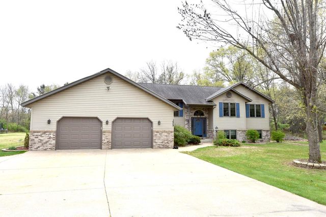 1609 Burch Circle Drive, Necedah, WI 54646