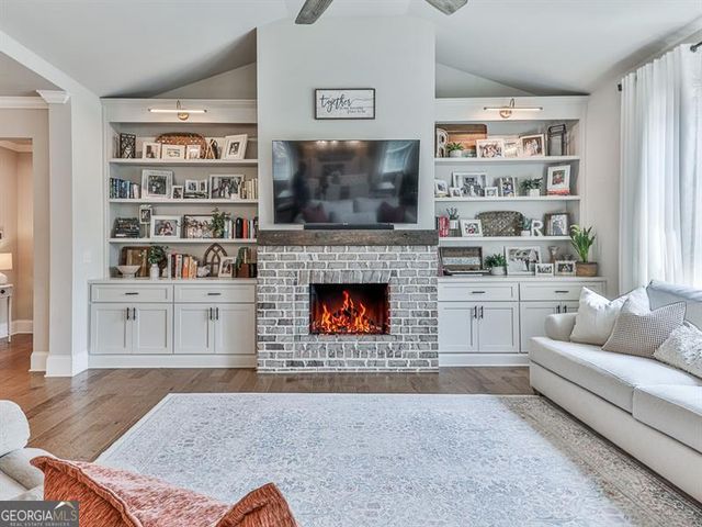 433 Parkbrook Way, Canton, GA 30114