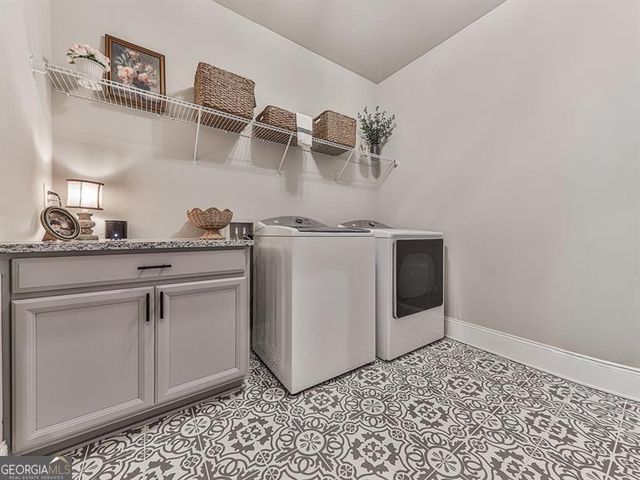 433 Parkbrook Way, Canton, GA 30114