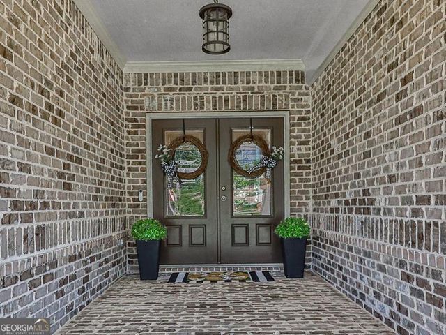 433 Parkbrook Way, Canton, GA 30114