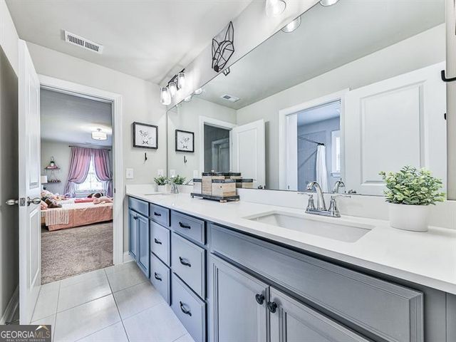 433 Parkbrook Way, Canton, GA 30114
