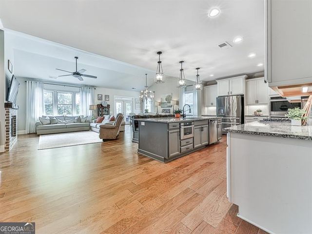 433 Parkbrook Way, Canton, GA 30114