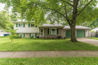 2404 Chaparral Street, Kalamazoo, MI 49006