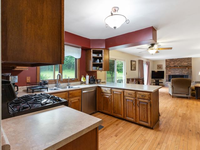 7241 Foxfire Drive, Crystal Lake, IL 60012
