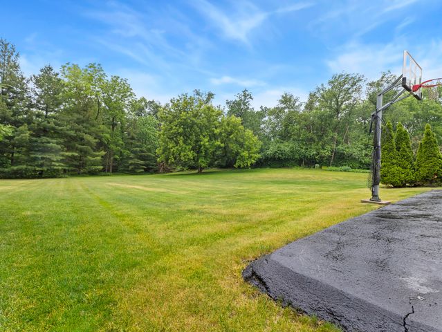 7241 Foxfire Drive, Crystal Lake, IL 60012