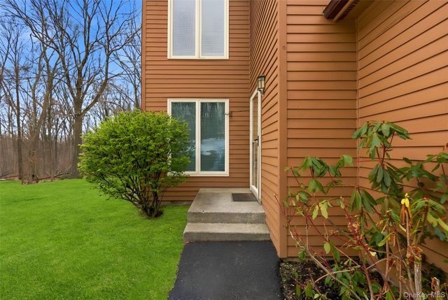 304 Beechwood Lane, Yorktown Heights, NY 10598