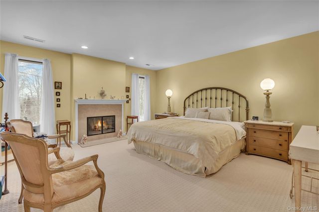 304 Beechwood Lane, Yorktown Heights, NY 10598