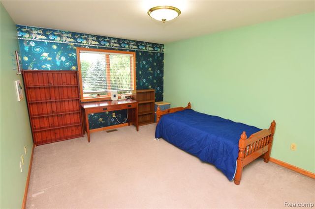 6476 Stonebrook Lane, Flushing, MI 48433