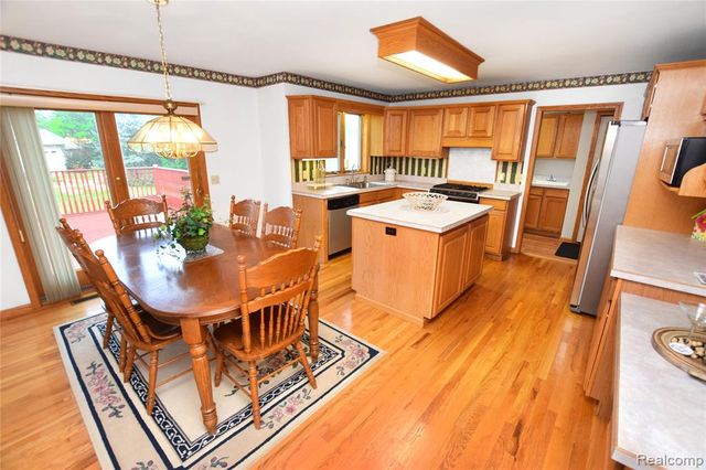 6476 Stonebrook Lane, Flushing, MI 48433