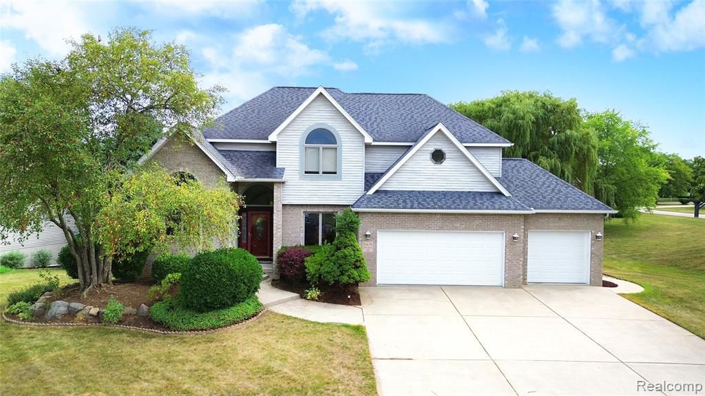 6476 Stonebrook Lane, Flushing, MI 48433