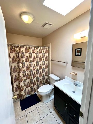 6035 Staubach Avenue NW, Albuquerque, NM 87120