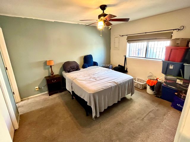 6035 Staubach Avenue NW, Albuquerque, NM 87120