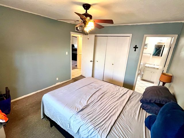 6035 Staubach Avenue NW, Albuquerque, NM 87120