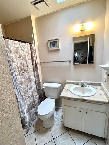 6035 Staubach Avenue NW, Albuquerque, NM 87120