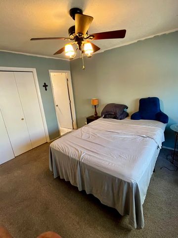 6035 Staubach Avenue NW, Albuquerque, NM 87120