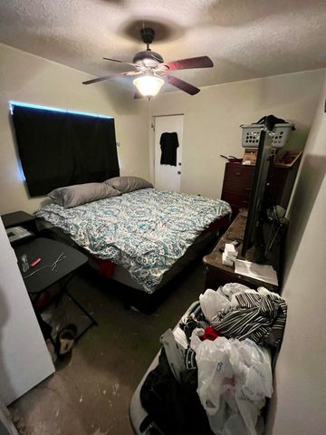 6035 Staubach Avenue NW, Albuquerque, NM 87120