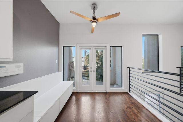 1628 Van Buren Street, Houston, TX 77006