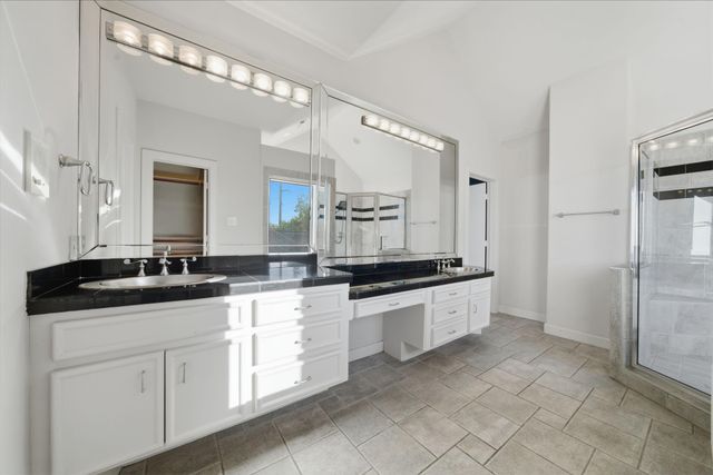 1628 Van Buren Street, Houston, TX 77006