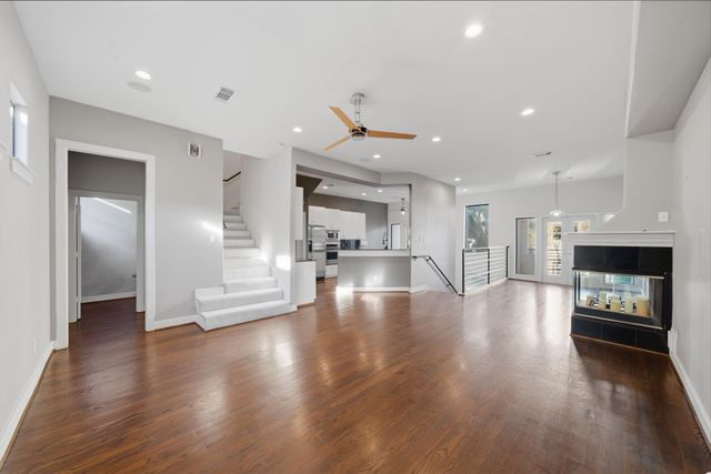 1628 Van Buren Street, Houston, TX 77006